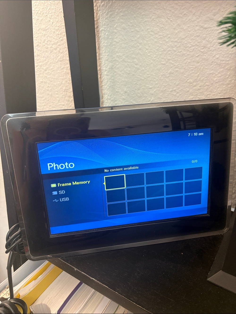 Samsung SPF-87H 8” Digital Photo Frame LCD – Black